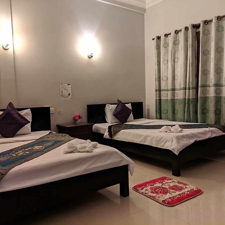 Iki Iki Guesthouse Сіємреап Екстер'єр фото